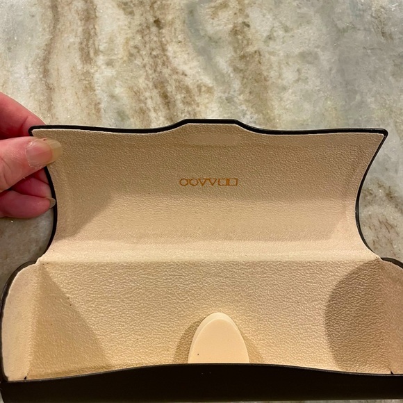 Oliver Peoples sunglasses, model Lucelle OV5112S, made Italy with matching case - Picture 8 of 9